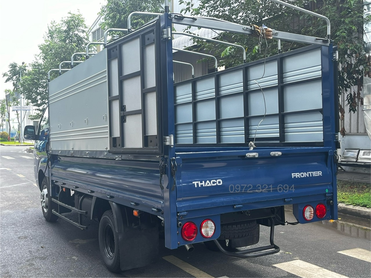 KIA K250 THÙNG BẠT