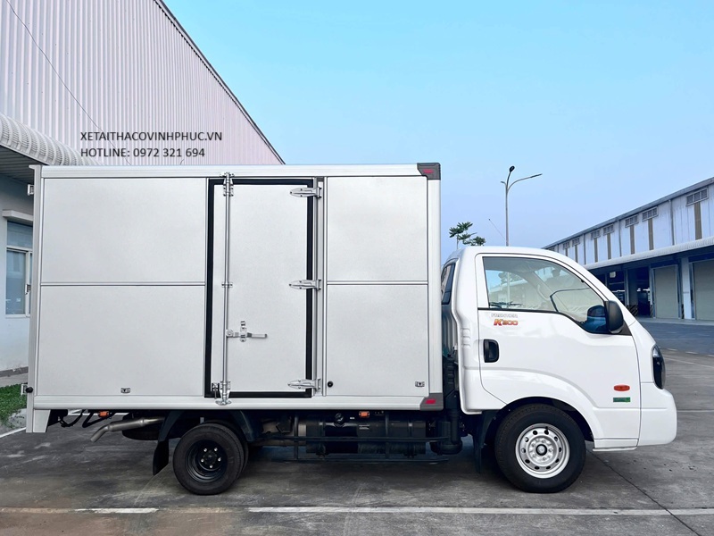 KIA K200.E5 THÙNG KÍN